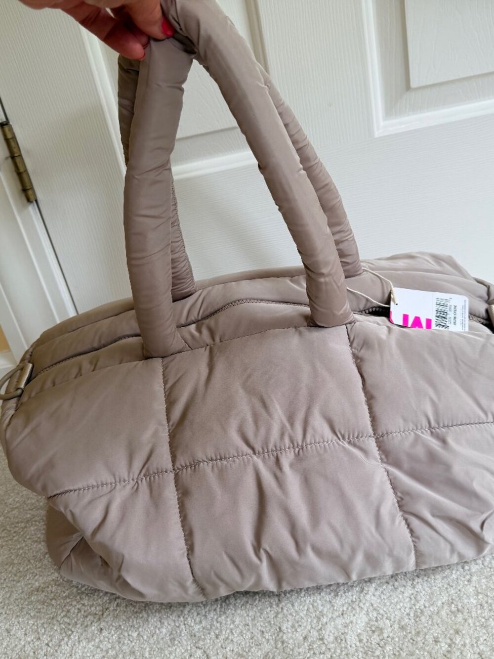 MY TAGLONGS On the Move Cloud Puffy cream duffle bag